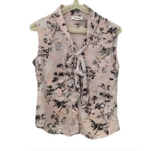 Calvin Klein Women Blouse, Size Small. Flower Print, Pink, White,Bow. Pre Owned.